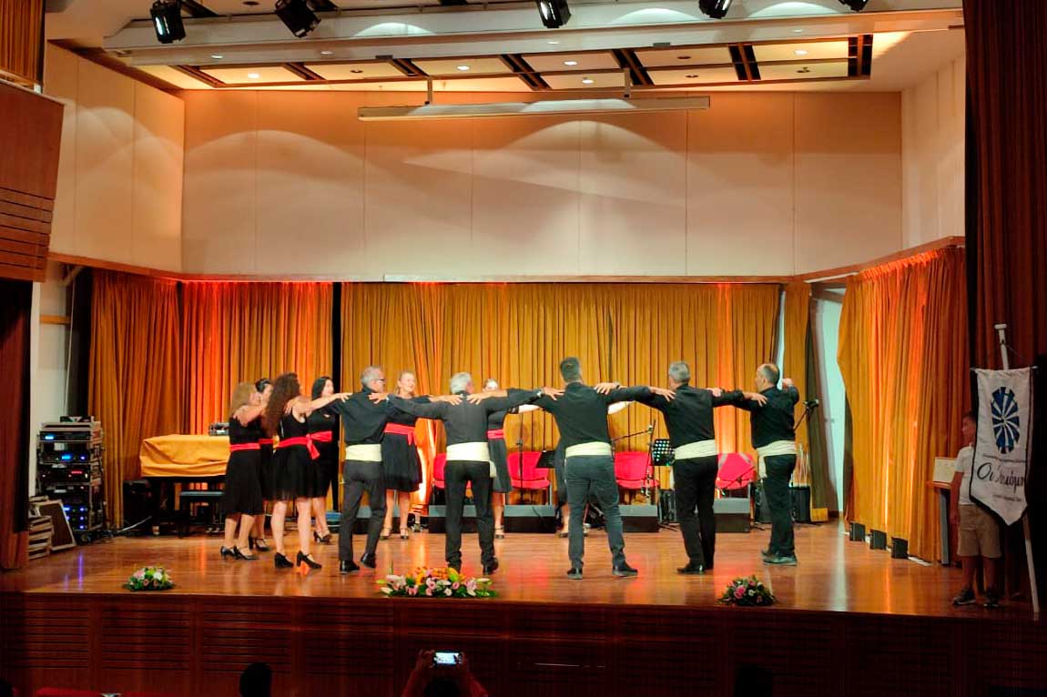 mykonos-dancers-Grypareio-Oct-22-6