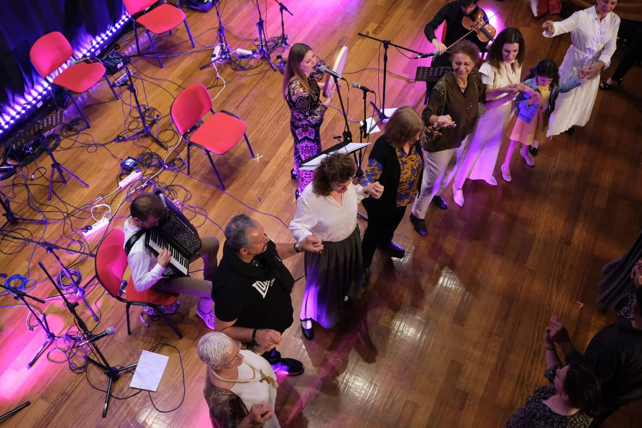 Συνκίνησης-12