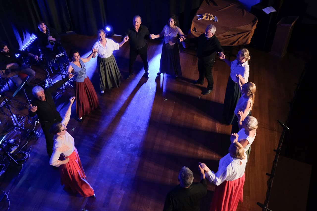 Συνκίνησης-3