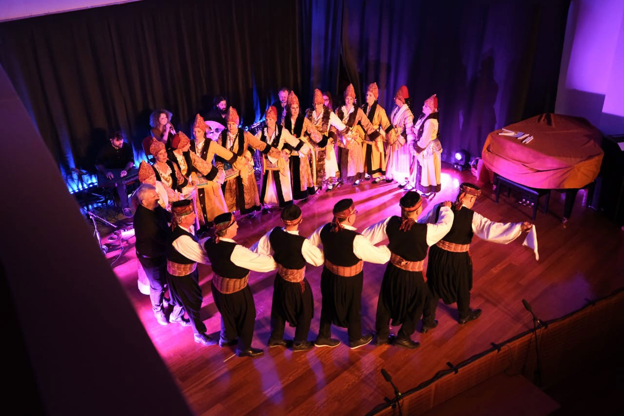 Συνκίνησης-4